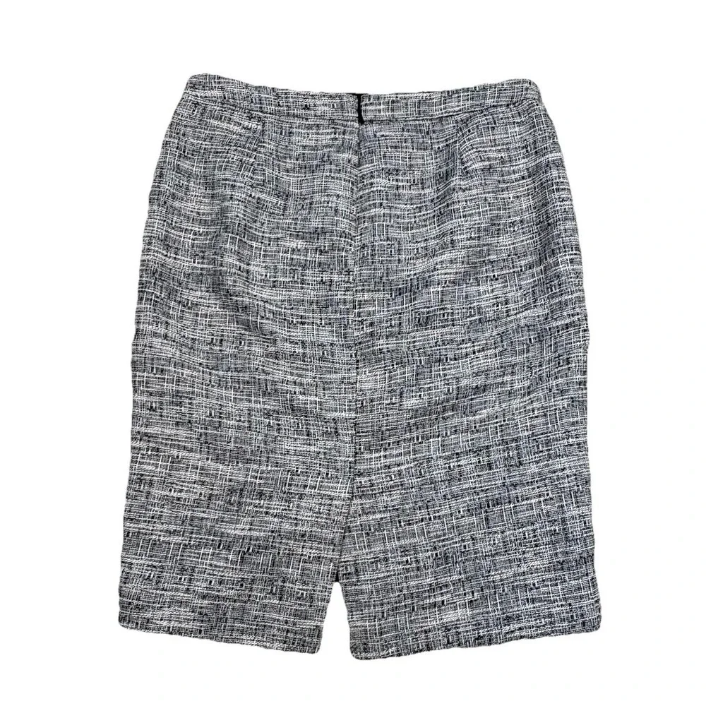 J Crew Skirt No 2 Pencil Tweed Pencil Classic Preppy Black White Lined Back Slit